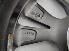 Load image into Gallery viewer, 1x Alufelge 18 Zoll 7.0" 5x114.3 35ET Glanz Graphit 4261A-0R160 Toyota Rav V 4 FEL6137677764bh
