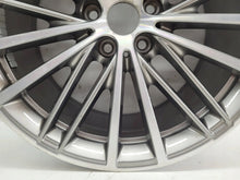 Load image into Gallery viewer, 1x Alufelge 19 Zoll 9.0" 5x120 44ET 6863423 BMW 5 G31 G30 G32 Rim Wheel FEL9729861112qo