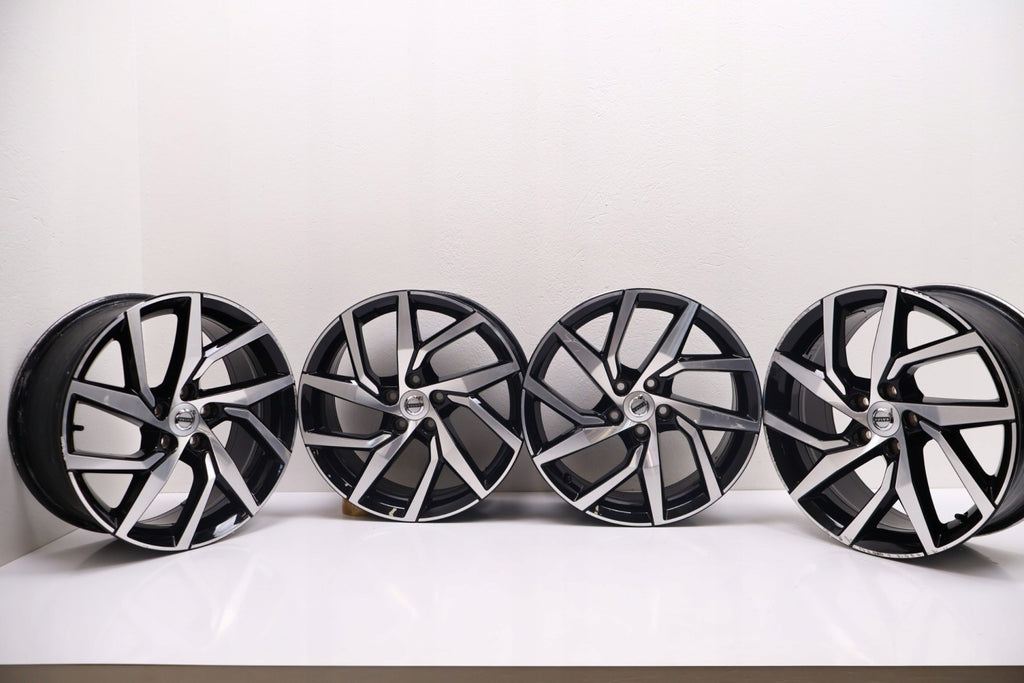 4x Alufelge 18 Zoll 7.5" 5x108 45ET Glanz Silber 32209776 Volvo S60 V60 Ii FEL8571036575pc