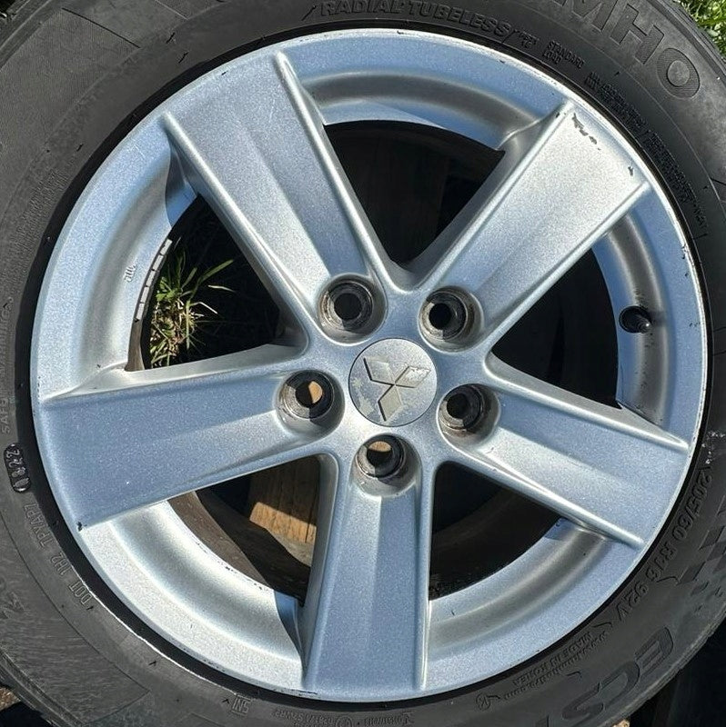 4x Alufelge 16 Zoll 6.5" 5x114.3 46ET Glanz Mitsubishi Lancer I Rim Wheel FEL8134258928de
