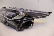 Laden Sie das Bild in den Galerie-Viewer, Frontscheinwerfer Toyota Corolla 81150-02T31 Links Scheinwerfer Headlight SCH9083355828af