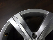 Load image into Gallery viewer, 4x Alufelge 17 Zoll 7.5" 5x112 47ET Glanz Silber 3AA601025 VW Passat B7 FEL1025988885at