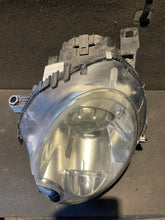 Laden Sie das Bild in den Galerie-Viewer, Frontscheinwerfer Mini R56 162703-03 Links Scheinwerfer Headlight SCH2628208150qe