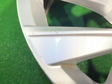 Load image into Gallery viewer, 1x Alufelge 18 Zoll 7.0" 5x112 43ET 5NA601025AD VW Tiguan Rim Wheel FEL1253298166bw