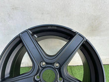 Laden Sie das Bild in den Galerie-Viewer, 1x Alufelge 17 Zoll 7.5" 5x112 KBA49981 Rim Wheel FEL8241972996pf