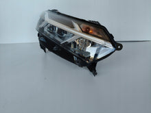 Laden Sie das Bild in den Galerie-Viewer, Frontscheinwerfer Dacia Sandero III Logan Jogger 260101940R Full LED Rechts SCH8483415217oj