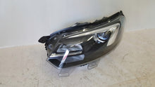 Laden Sie das Bild in den Galerie-Viewer, Frontscheinwerfer Opel Vivaro C Zafira Life 9832837680 LED Links Headlight