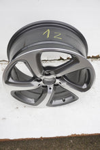 Laden Sie das Bild in den Galerie-Viewer, 1x Alufelge 18 Zoll 8.0&quot; 5x112 A2134013200 Mercedes-Benz W213 Rim Wheel
