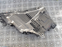 Laden Sie das Bild in den Galerie-Viewer, Frontscheinwerfer Skoda Superb III 3V1941015D LED Links Scheinwerfer Headlight