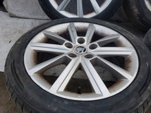 Laden Sie das Bild in den Galerie-Viewer, 4x Alufelge 17 Zoll 7.0" 5x112 49ET Skoda Octavia Iii Rim Wheel FEL6219749882db