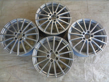 Laden Sie das Bild in den Galerie-Viewer, 4x Alufelge 18 Zoll 6.5" 5x112 38ET Glanz Silber A1564011900 Mercedes-Benz Gla FEL8068022064ek