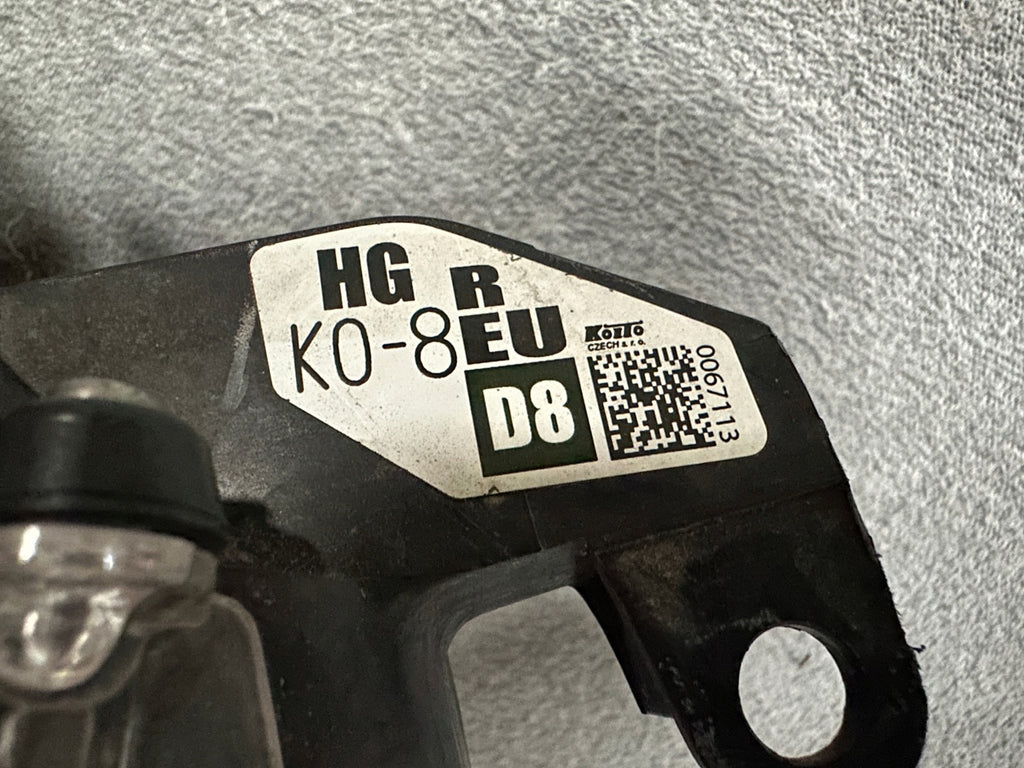 Frontscheinwerfer Toyota Yaris LED Rechts Scheinwerfer Headlight