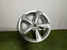 Laden Sie das Bild in den Galerie-Viewer, 1x Alufelge 19 Zoll 7.0" 5x112 34ET Glanz Schwarz 80A601025K Audi Q5 Rim Wheel FEL4123993476py