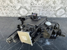 Load image into Gallery viewer, Frontscheinwerfer Mazda III BCJH-51030 LED Rechts Scheinwerfer Headlight