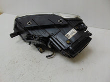 Load image into Gallery viewer, Frontscheinwerfer VW Passat 3C0941752K 89915540 Xenon Rechts Headlight