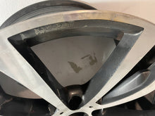 Load image into Gallery viewer, 1x Alufelge 20 Zoll 10.0" 5x120 40ET Glanz Schwarz 7846790 BMW X5 E70 X6 E71 FEL9584680380jh