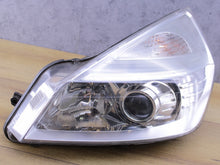 Load image into Gallery viewer, Frontscheinwerfer Renault Espace IV 8200394706 Xenon Links Headlight SCH3256800738vy