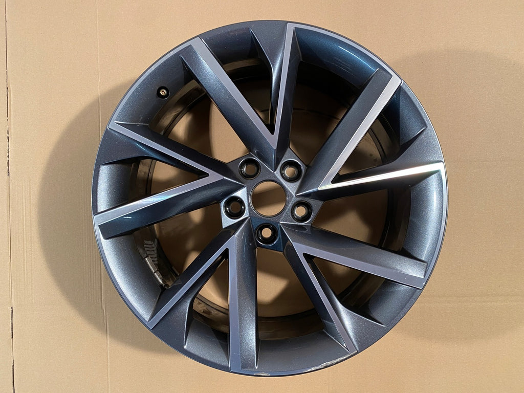 1x Alufelge 19 Zoll 8.0" 5x112 44ET 3V0601025AP Skoda Superb Iii Rim Wheel