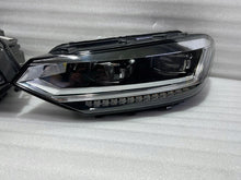 Load image into Gallery viewer, Frontscheinwerfer VW Touran 5TB941081A 5T941082A LED Rechts oder Links