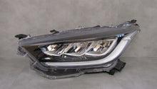 Laden Sie das Bild in den Galerie-Viewer, Frontscheinwerfer Toyota 4 Yaris LED Links Scheinwerfer Headlight SCH2087888665fn