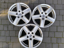 Load image into Gallery viewer, 3x Alufelge 18 Zoll 8.0" 5x130 7P5601025D Porsche Rim Wheel FEL9557012716tf