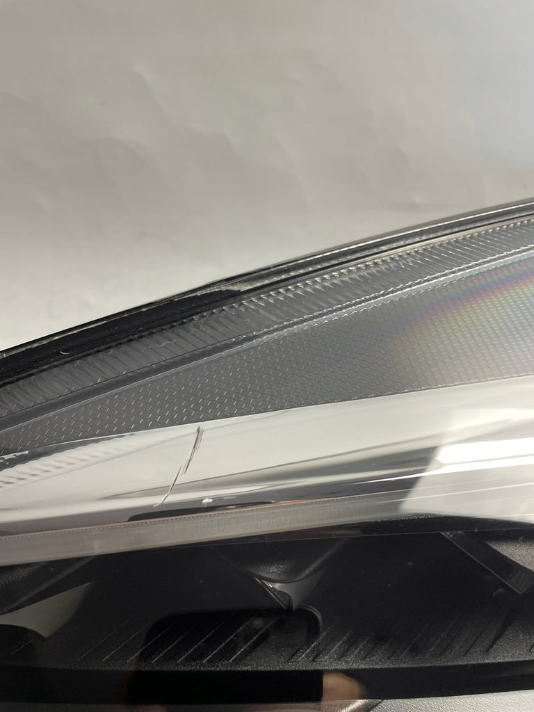 Frontscheinwerfer Ford Fiesta I H1BB-13E015 LED Ein Stück (Rechts oder Links) SCH4637949190iq