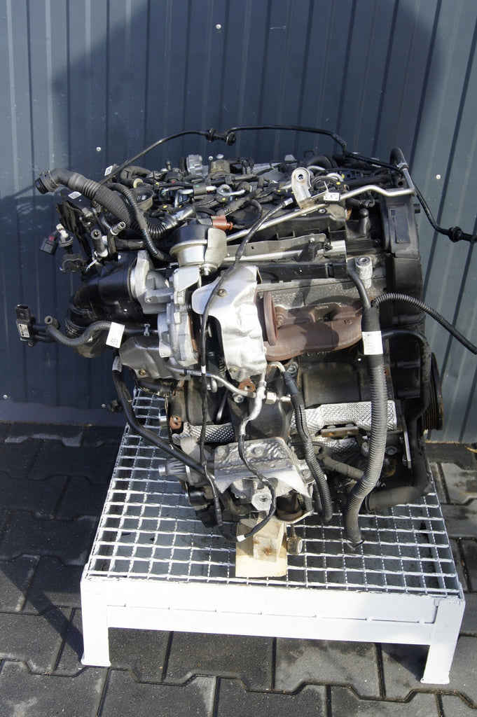 Motor Audi A4 B9 Avant DEUA 2.0 TDI 150PS 110kW 2018 Diesel Engine Komplett