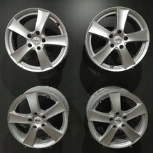 Laden Sie das Bild in den Galerie-Viewer, 4x Alufelge 17 Zoll 7.0" 5x115 44ET Glanz Silber Opel Insignia B Zafira FEL8069698467to