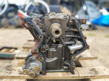 Load image into Gallery viewer, Motorblock Nissan X-Trail I Qashqai M9R868 2.0 DCI 130TKm Diesel Unkomplett MOT4100136839jk