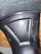 Load image into Gallery viewer, 1x Alufelge 19 Zoll 7.5" 5x112 50ET Matt Schwarz 10E601025J Cupra Born I FEL4669551543ey