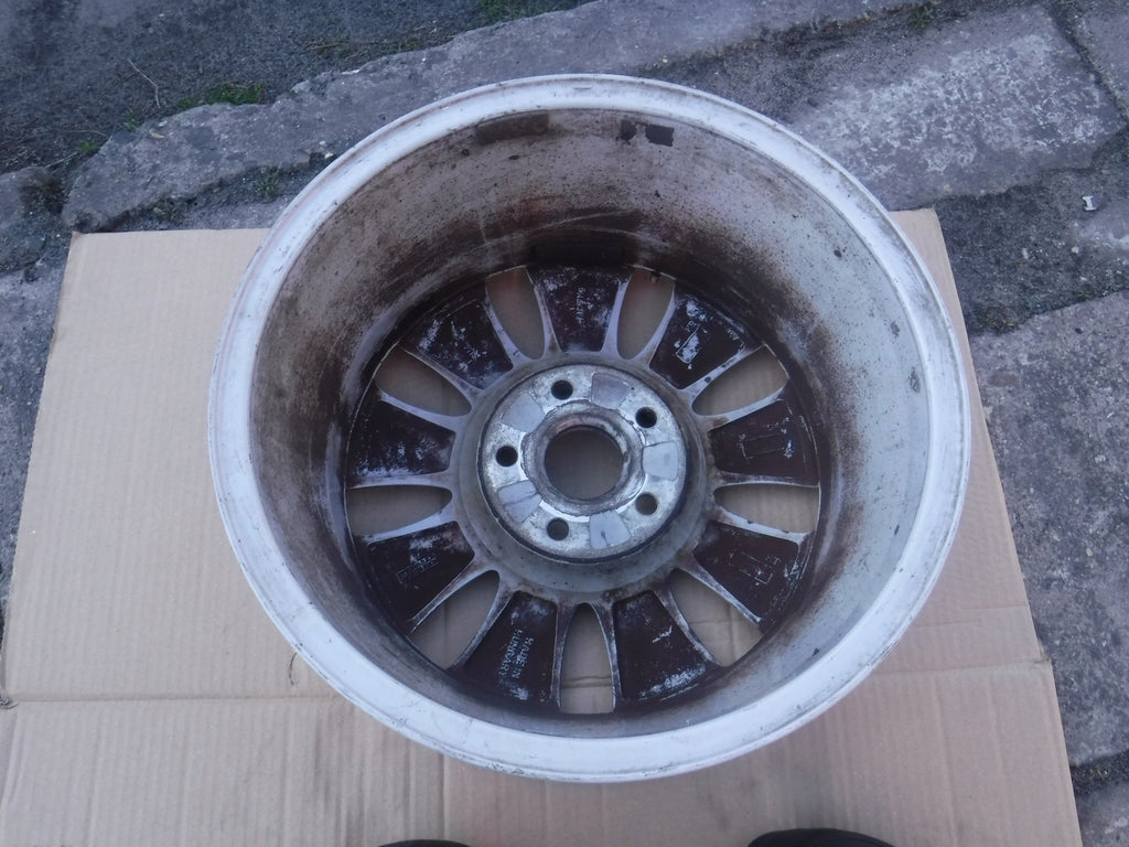 1x Alufelge 16 Zoll 6.5" 5x112 50ET 8P0601025AA Audi Rim Wheel