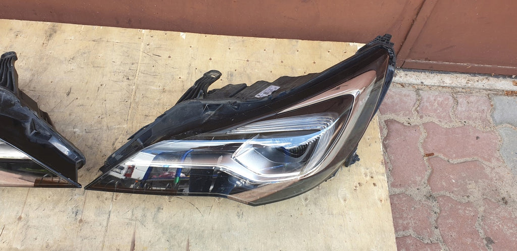 Frontscheinwerfer Opel Astra K LED Ein Stück (Rechts oder Links) Headlight