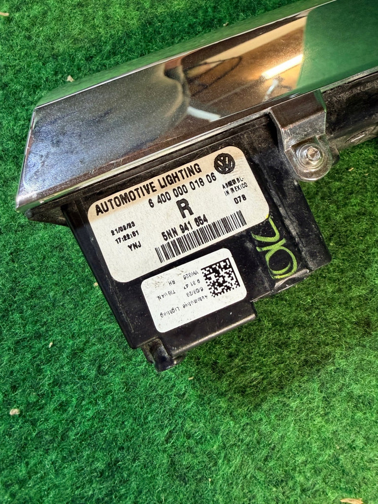 Frontscheinwerfer VW Allspace 5NN941654 Vorderseite Scheinwerfer Headlight SCH6770864250mf