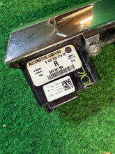 Laden Sie das Bild in den Galerie-Viewer, Frontscheinwerfer VW Allspace 5NN941654 Vorderseite Scheinwerfer Headlight SCH6770864250mf