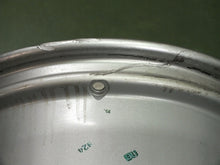 Laden Sie das Bild in den Galerie-Viewer, 1x Alufelge 16 Zoll 6.5&quot; 5x114.3 45ET Glanz Silber Toyota Rim Wheel