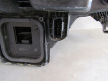 Laden Sie das Bild in den Galerie-Viewer, Frontscheinwerfer Renault Megane 260601122 LED Links Scheinwerfer Headlight SCH5538586599vm