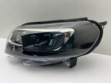 Laden Sie das Bild in den Galerie-Viewer, Frontscheinwerfer Opel Vivaro C Zafira Life 9832837680 Links Headlight