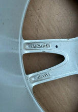 Laden Sie das Bild in den Galerie-Viewer, 1x Alufelge 18 Zoll 8.0" 5x130 57ET 99736213701 Porsche 911 997 Rim Wheel FEL4868361321jg
