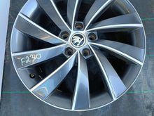 Laden Sie das Bild in den Galerie-Viewer, 1x Alufelge 18 Zoll 7.5&quot; 5x112 51ET 5E0601025 Skoda Octavia Iii Rim Wheel
