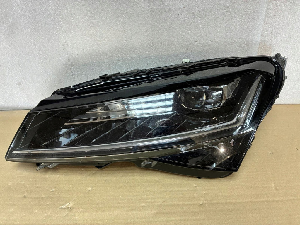 Frontscheinwerfer Skoda Superb III 3V1941015D 3V1941016D Full LED Ein Satz SCH3212281722ks