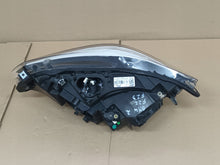 Laden Sie das Bild in den Galerie-Viewer, Frontscheinwerfer BMW 2 Coupe F22 F23 7493638-04 LED Rechts Headlight SCH9136457052mu