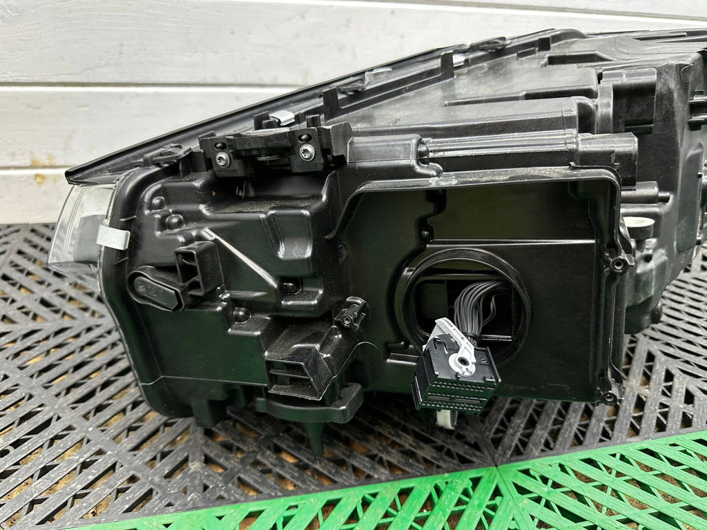 Frontscheinwerfer BMW X3 G01 G02 7466120 LH15A6372F00HTB910413 Vorderseite SCH5121305058ze