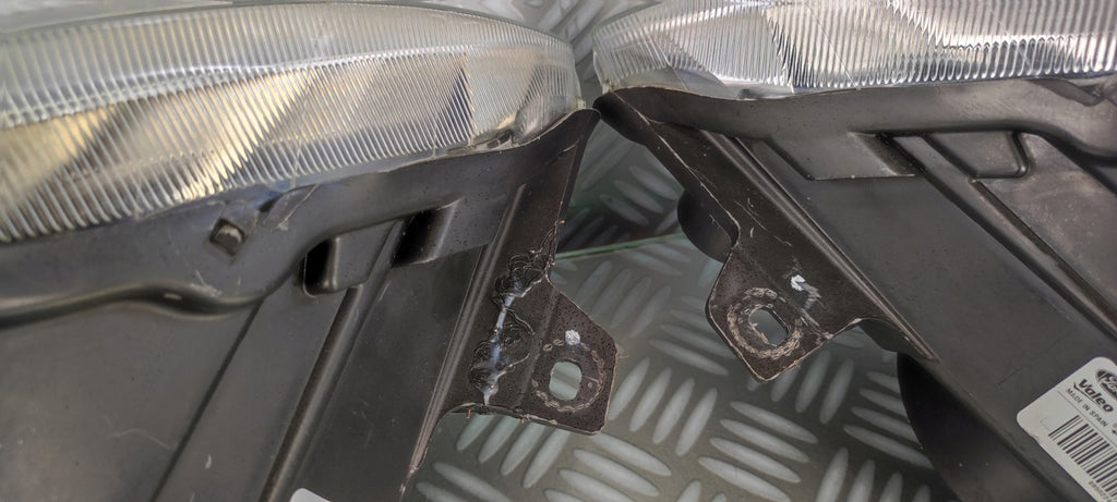 Frontscheinwerfer Ford C-Max Ein Satz Scheinwerfer Headlight SCH6407763959id