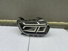 Load image into Gallery viewer, Frontscheinwerfer Dacia Duster 260106194R LED Rechts Scheinwerfer Headlight