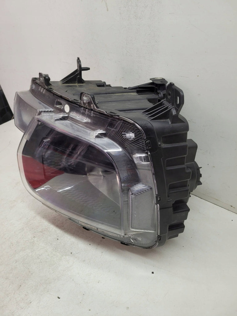 Frontscheinwerfer Hyundai Staria 92101CG000 Links Scheinwerfer Headlight SCH6735845230jl