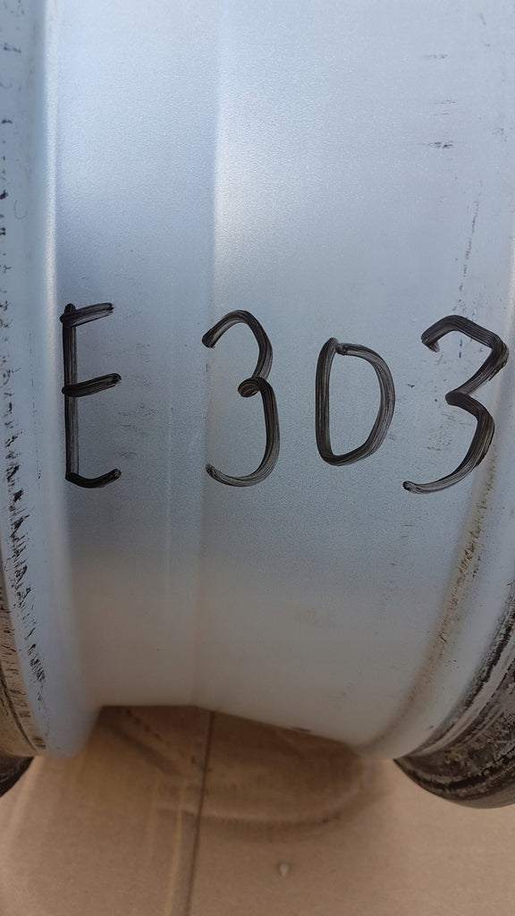 1x Alufelge 17 Zoll 6.5" 5x114.3 40ET Nissan Qashqai J10 Rim Wheel