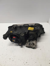 Laden Sie das Bild in den Galerie-Viewer, Frontscheinwerfer BMW E46 Xenon Rechts Scheinwerfer Headlight