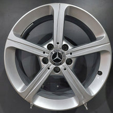 Laden Sie das Bild in den Galerie-Viewer, 4x Alufelge 17 Zoll 6.5" 5x112 44ET Glanz Silber A1774011200 Mercedes-Benz W177 FEL2112653499yl