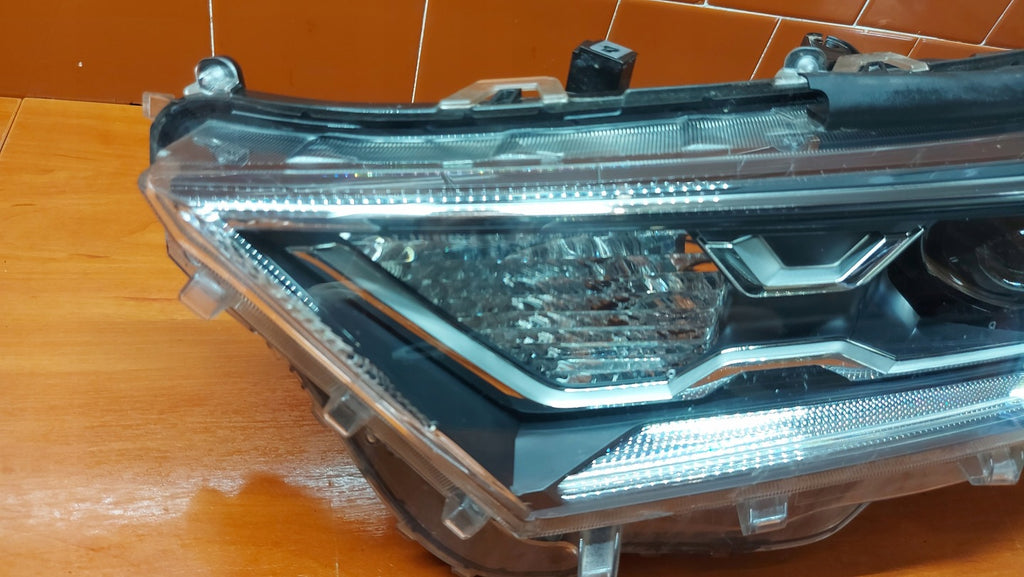 Frontscheinwerfer Toyota V 81185-42A33 LED Links Scheinwerfer Headlight SCH8742559345gc