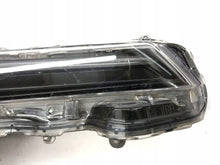 Laden Sie das Bild in den Galerie-Viewer, Frontscheinwerfer Toyota Corolla 81110-12N20 LED Rechts Scheinwerfer Headlight